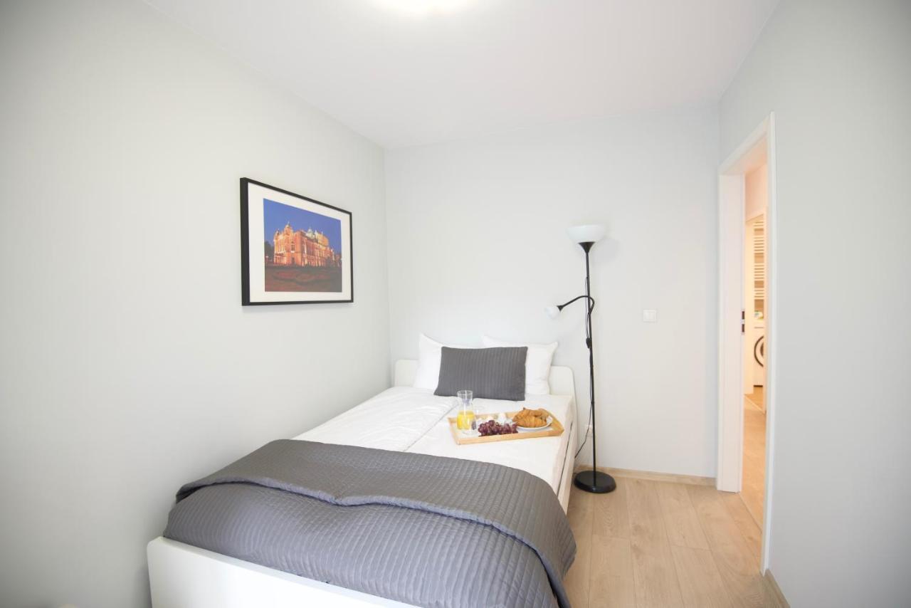 Krakow Apartments - Solna Studio & Apartments Εξωτερικό φωτογραφία